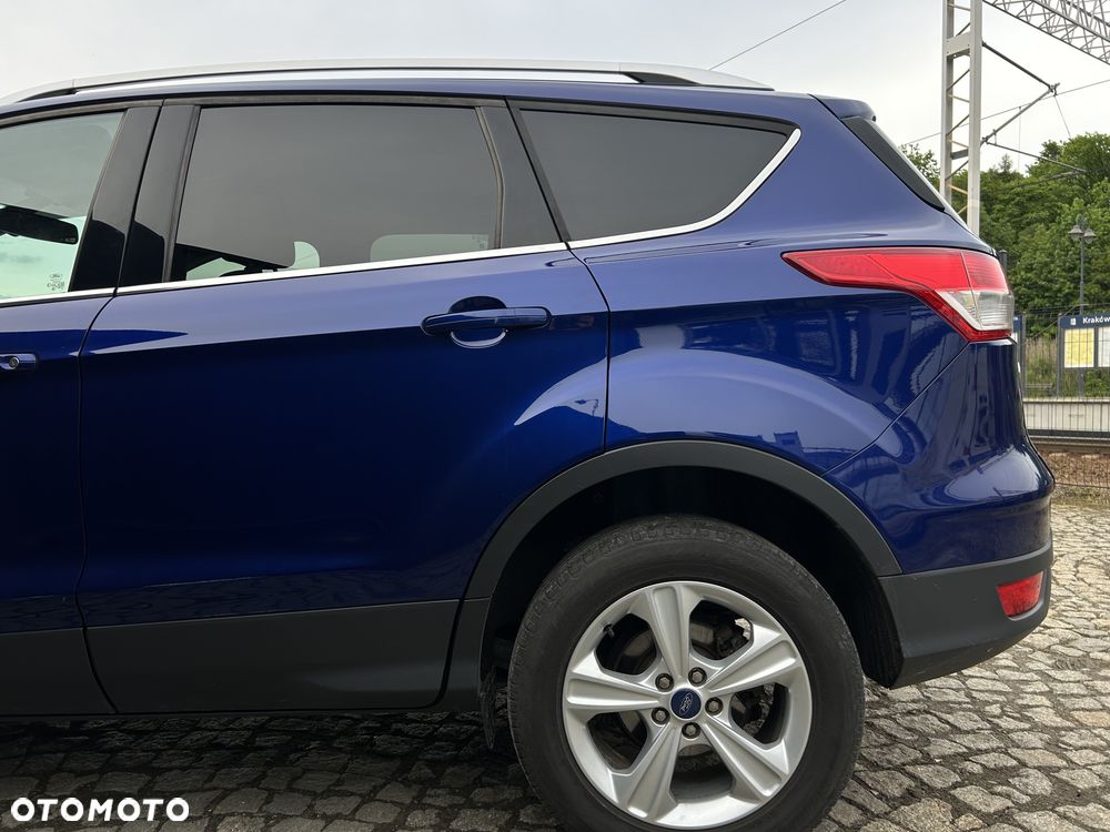 Ford Kuga 1.6 EcoBoost 2x4 SYNC - 34