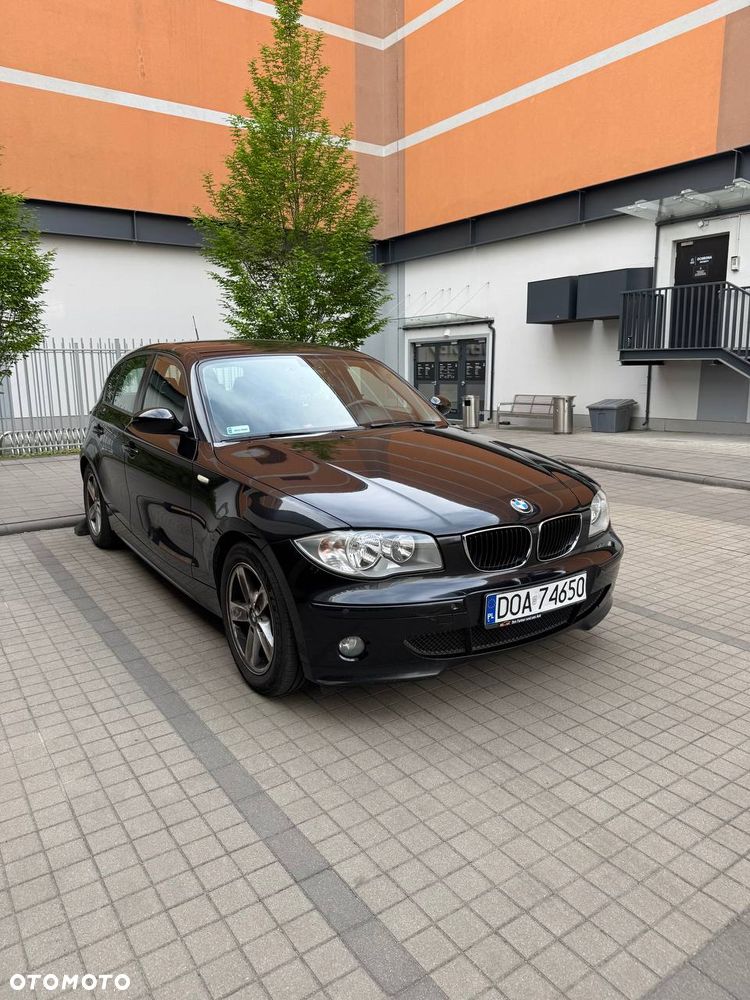 BMW Seria 1 118i - 1
