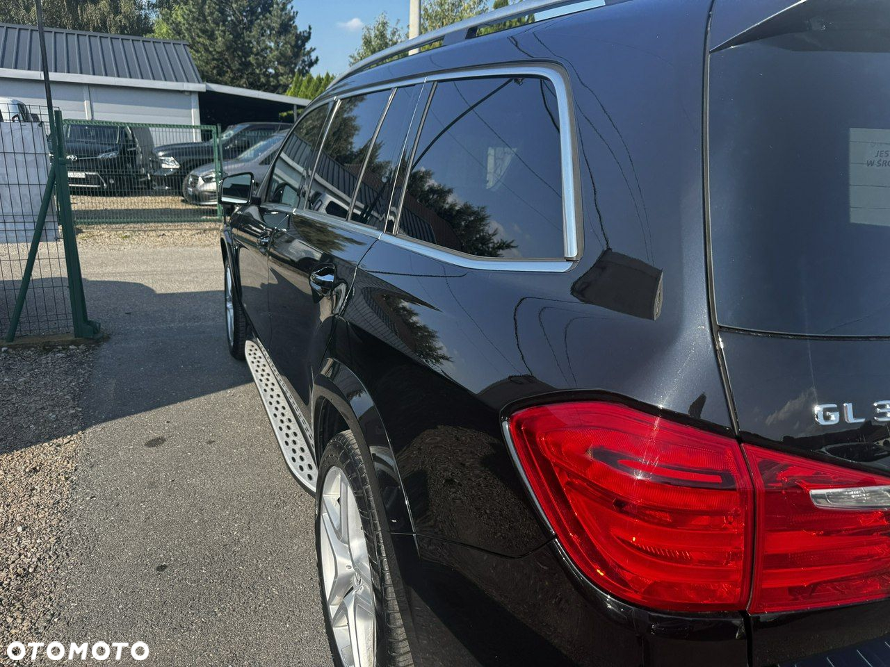 Mercedes-Benz GL 350 BlueTEC 4Matic 7G-TRONIC - 4