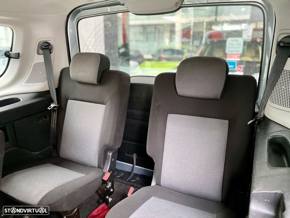 Fiat Doblo 1.3 M-Jet 7L Start&Stop - 21