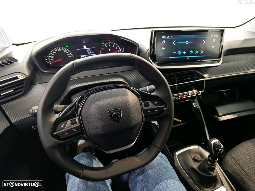 Peugeot 208 1.2 PureTech Style - 7