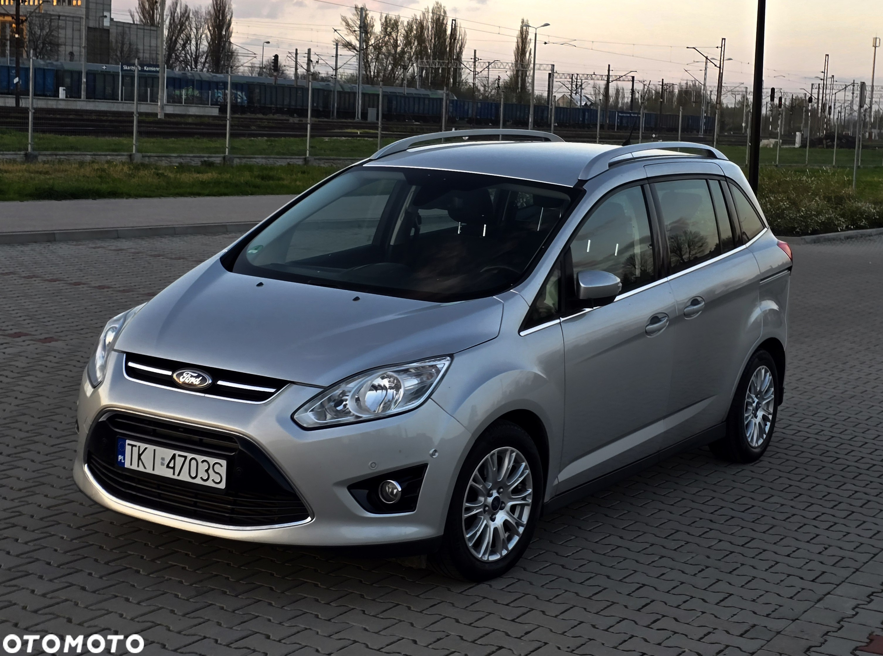 Ford Grand C-MAX 2.0 TDCi Titanium - 4