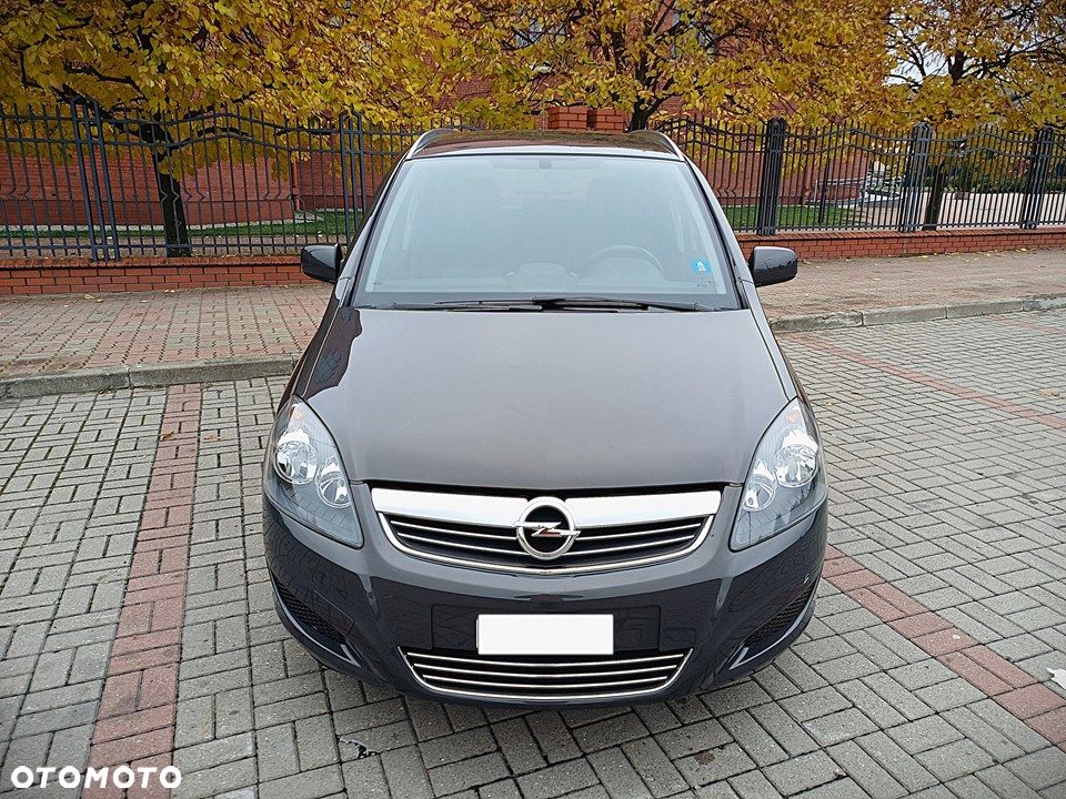 Opel Zafira 2014 photo 2