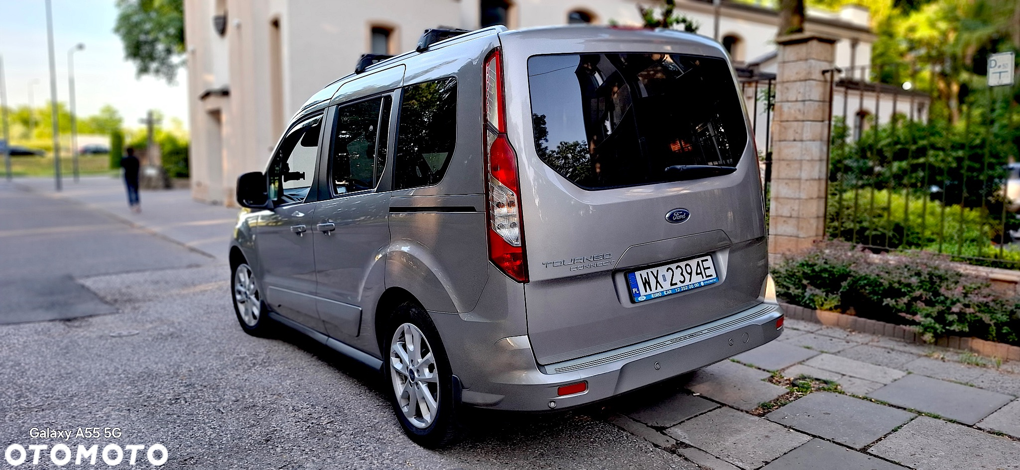 Ford Tourneo Connect - 2