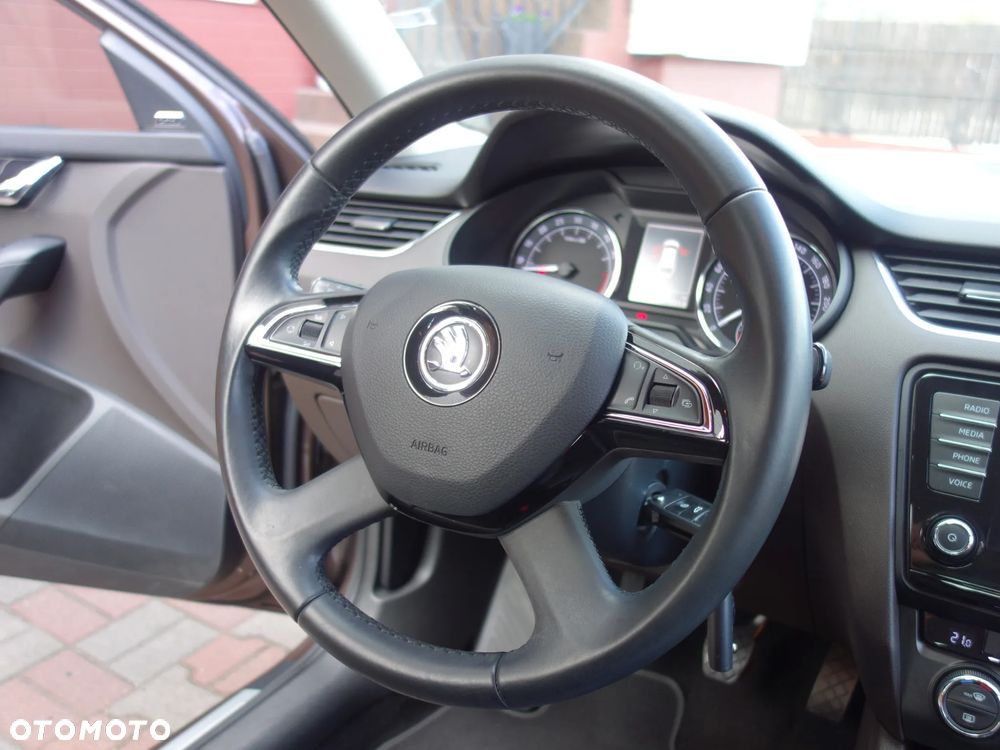 Skoda Octavia 2.0 TDI L&K - 22