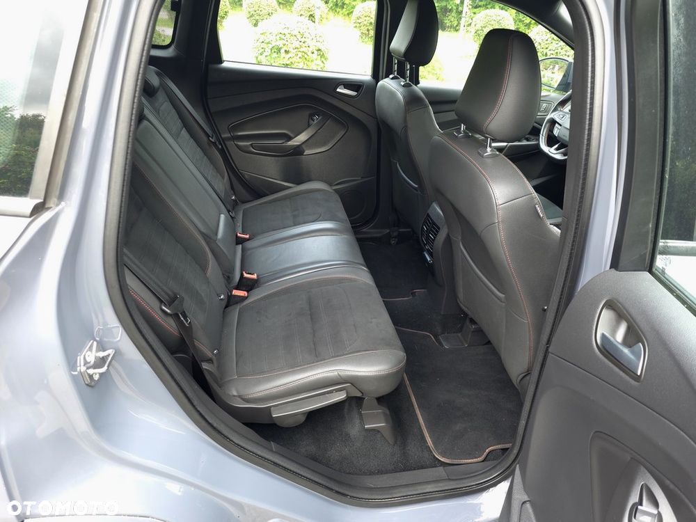 Ford Kuga 2.0 TDCi AWD ST-Line - 10