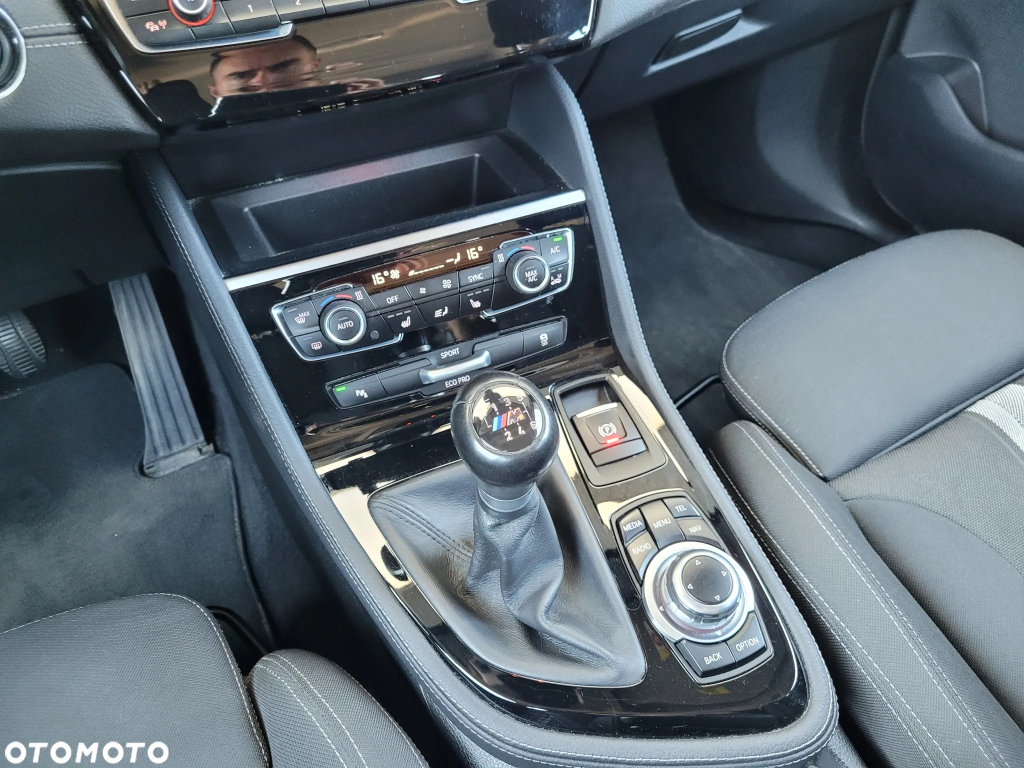 BMW Seria 2 218i Active Tourer M Sport - 16