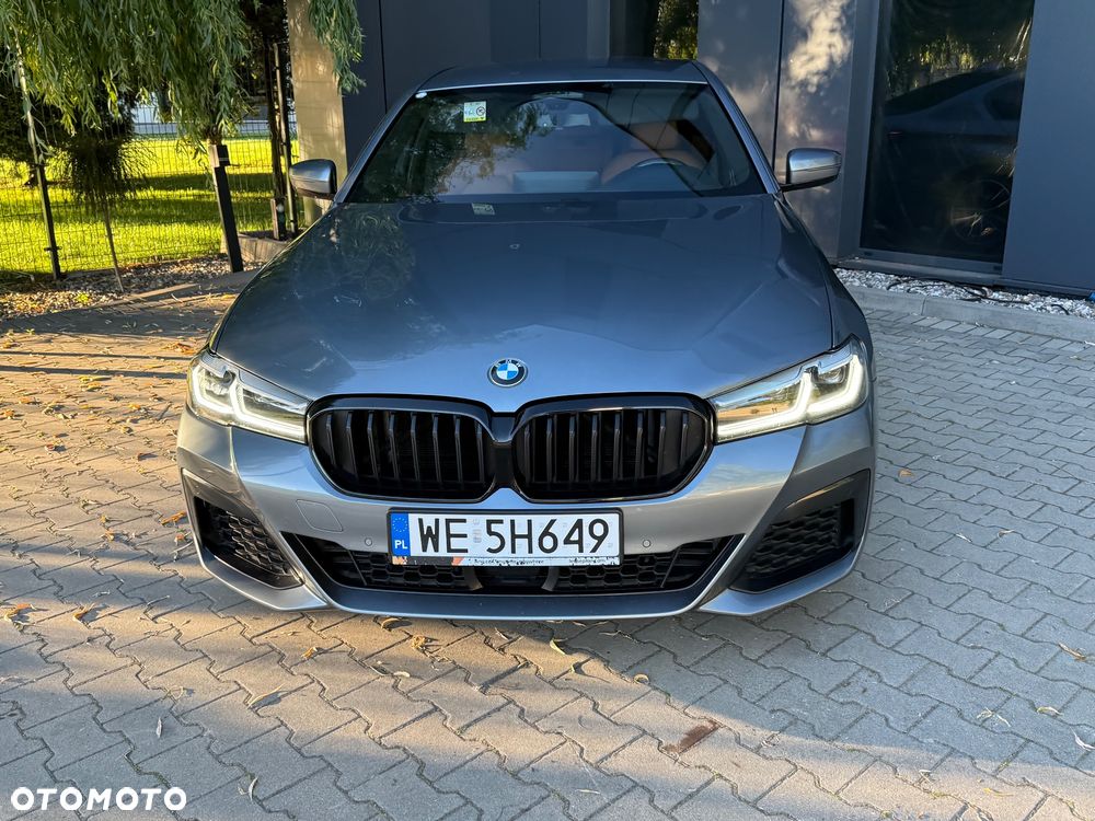BMW Seria 5 530i xDrive mHEV M Sport sport - 2