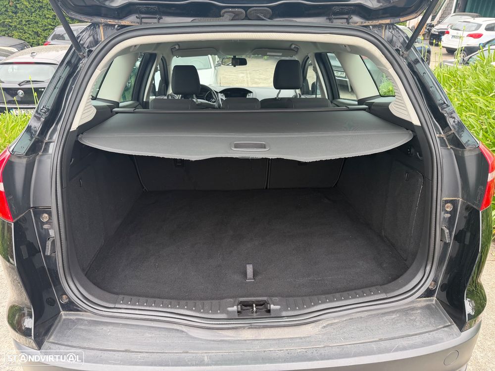 Ford Focus SW 1.0 EcoBoost S&S Titanium - 12
