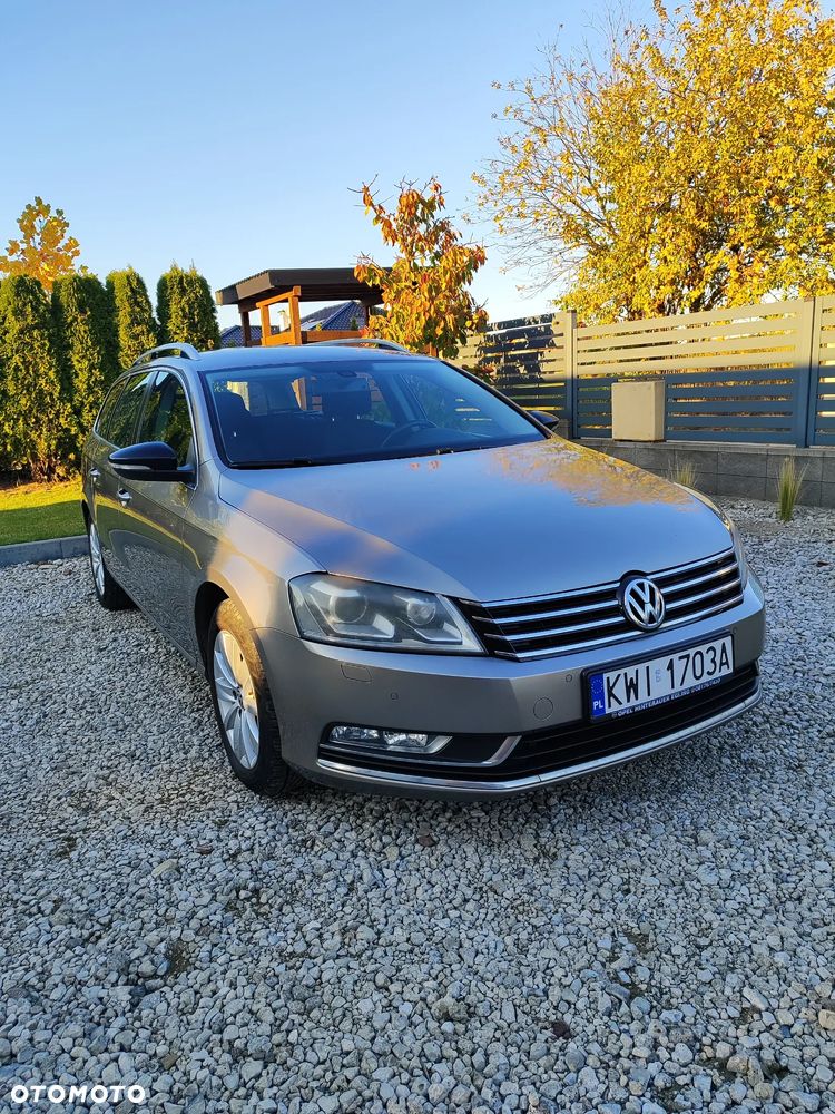 Volkswagen Passat - 10