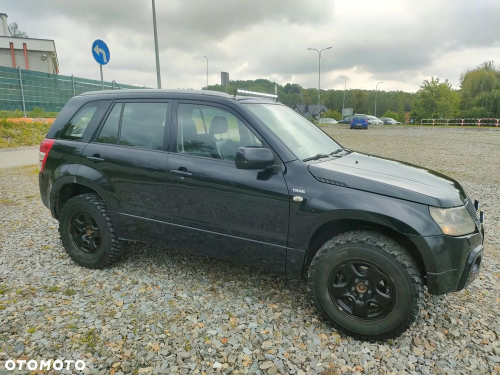 Suzuki Grand Vitara 1.9 DDiS Comfort DPF Limited - 20