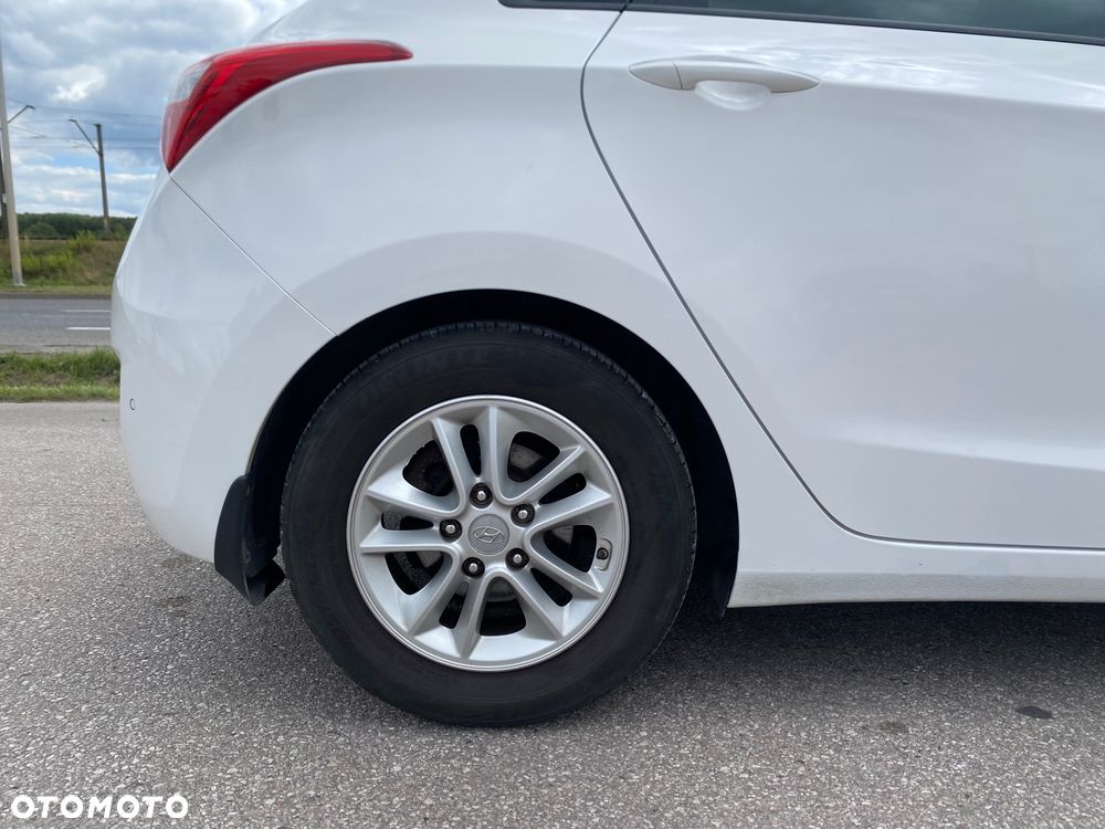 Honda Civic 1.4 i-VTEC Sport 40 Jahre Edition - 36