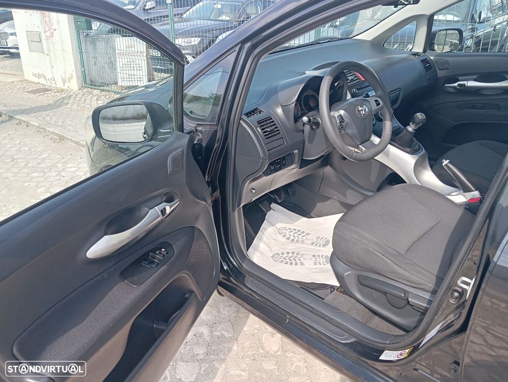 Toyota Auris 1.33 VVT-i AC - 5