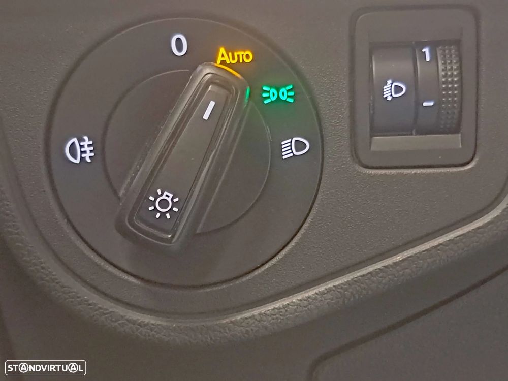 Volkswagen Taigo 1.0 TSI OPF DSG Life — fotografia 19