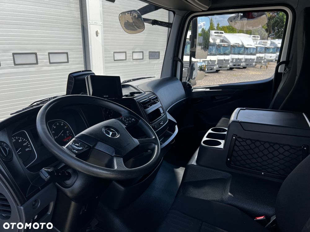 Mercedes-Benz ATEGO - 27