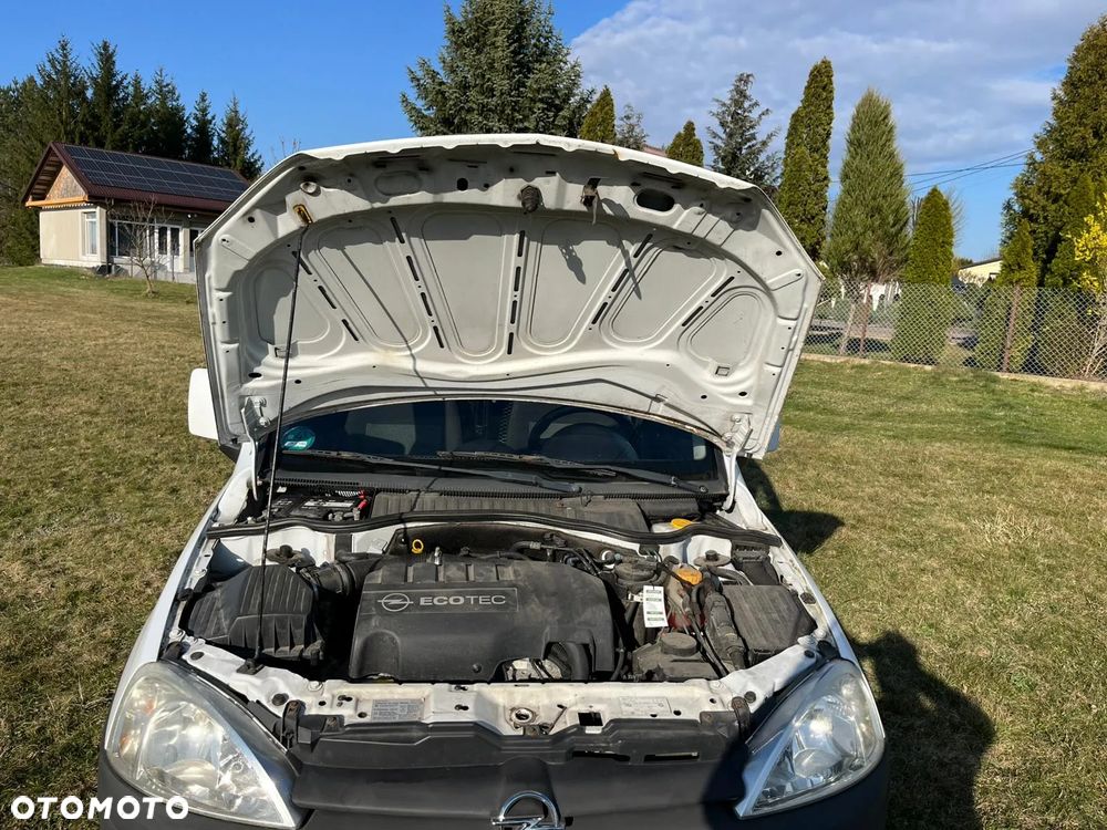 Opel Combo - 25