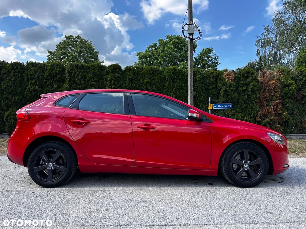 Volvo V40 D2 Momentum - 5