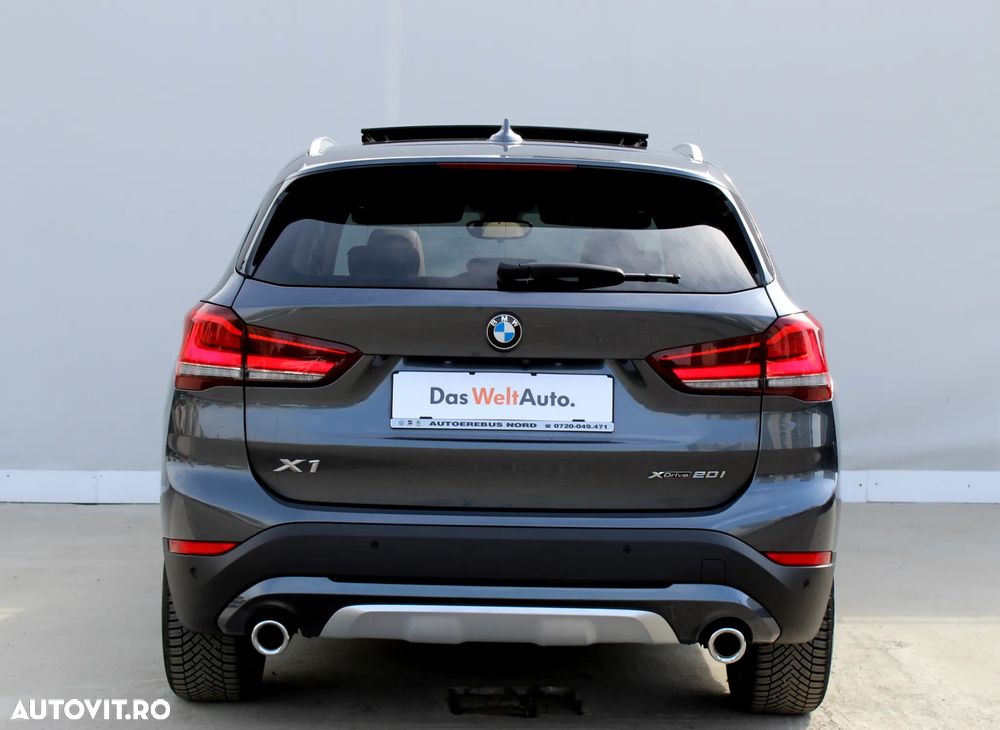 BMW X1 xDrive20i Aut. xLine - 4