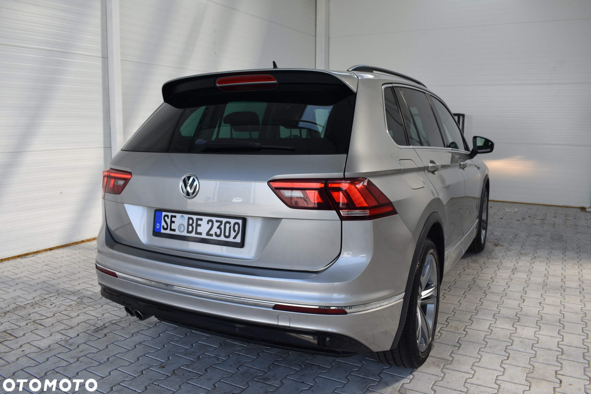 Volkswagen Tiguan 2.0 TDI SCR R-Line - 10