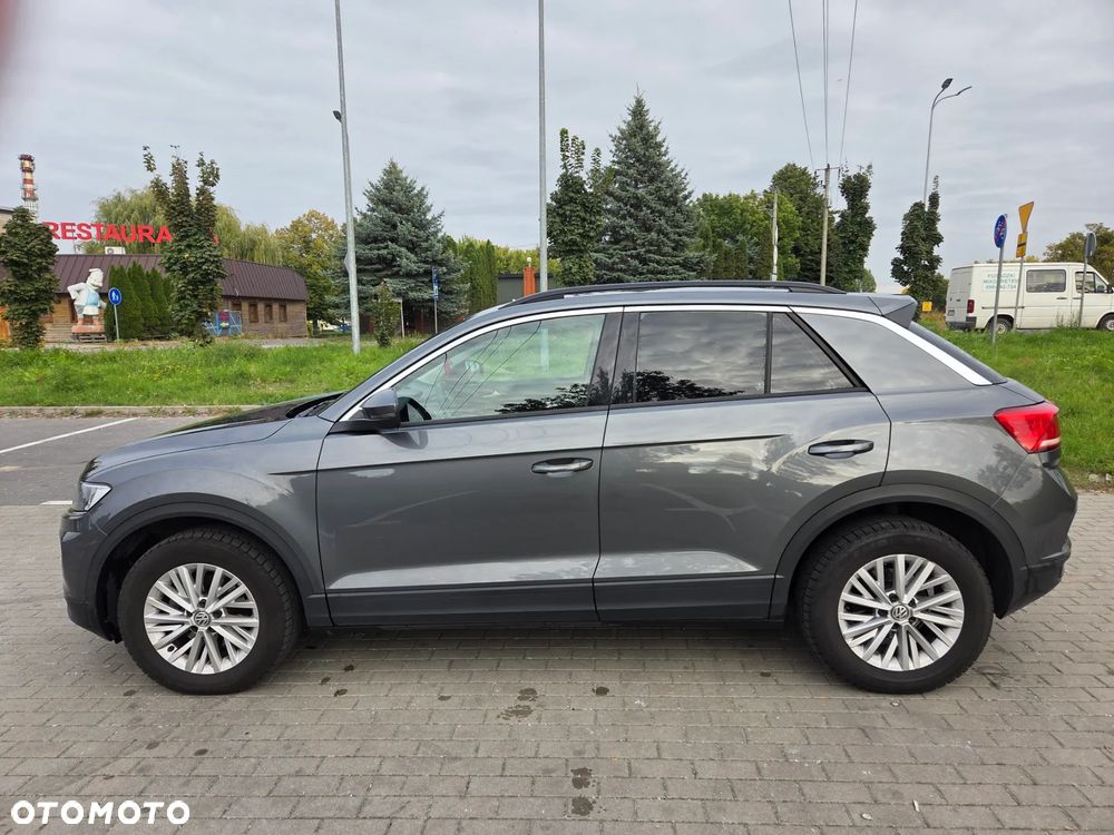 Volkswagen T-Roc - 4