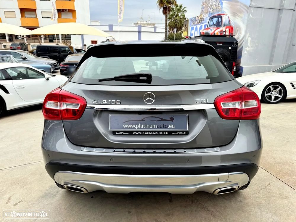 Mercedes-Benz GLA 180 CDI - 4