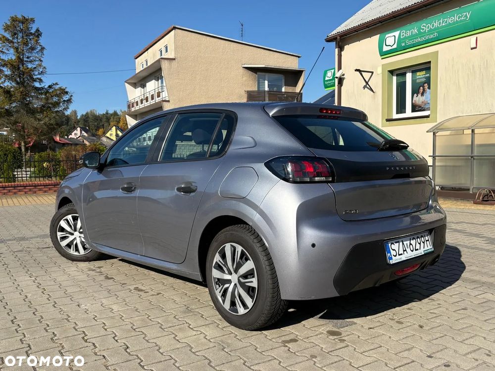 Peugeot 208 2021 photo 3
