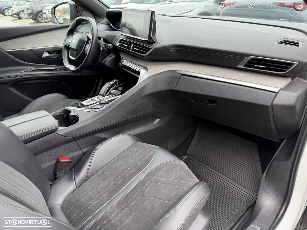 Peugeot 3008 1.6 Hybrid GT e-EAT8 - 16