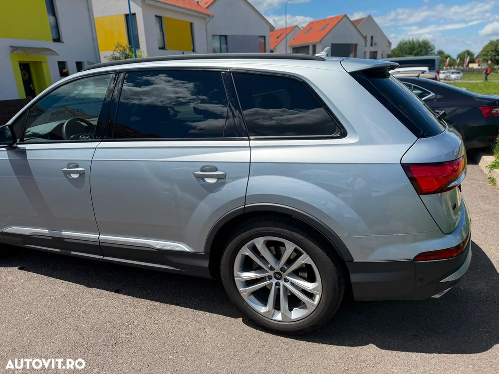 Audi Q7 - 4
