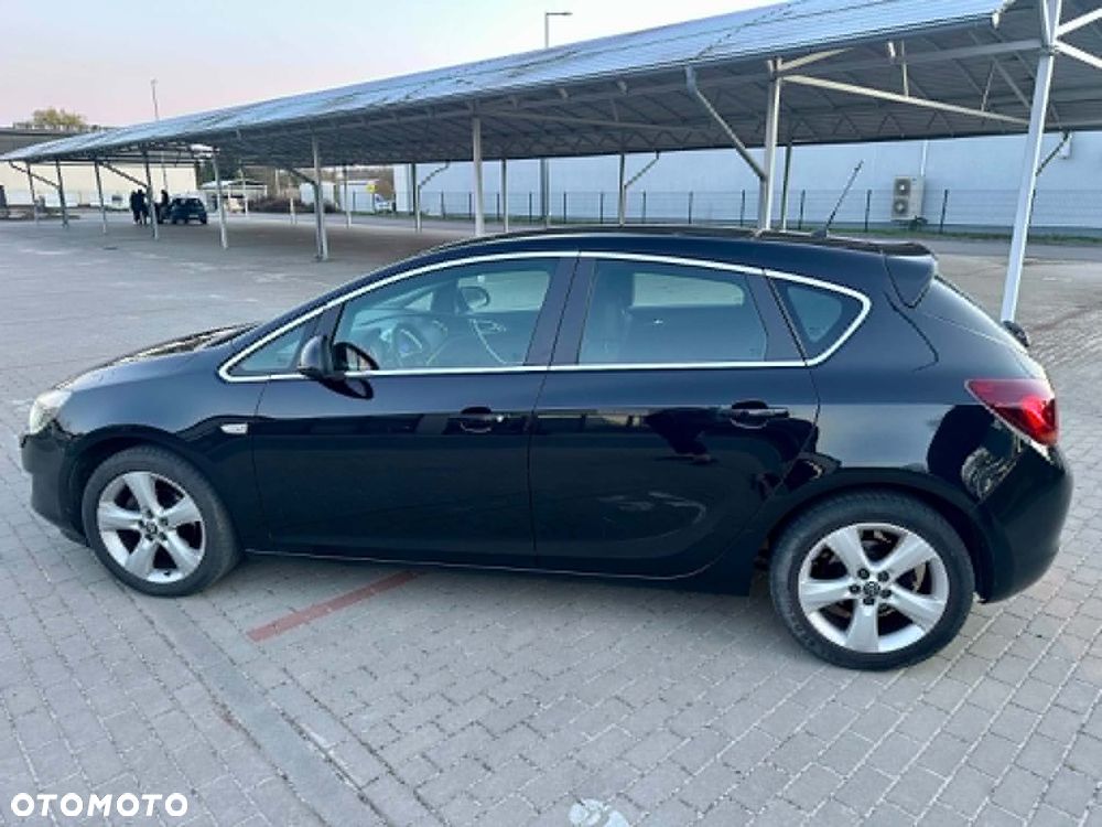 Opel Astra 1.4 Turbo - 3