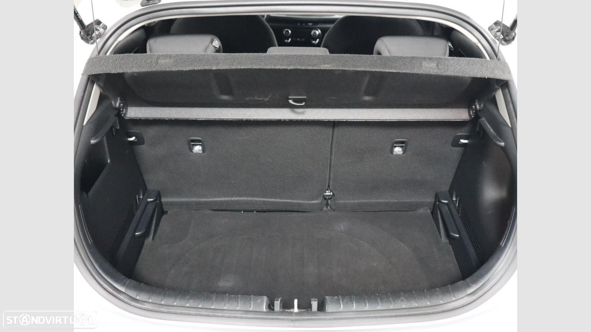 Kia Rio 1.0 T-GDi Wave - 8