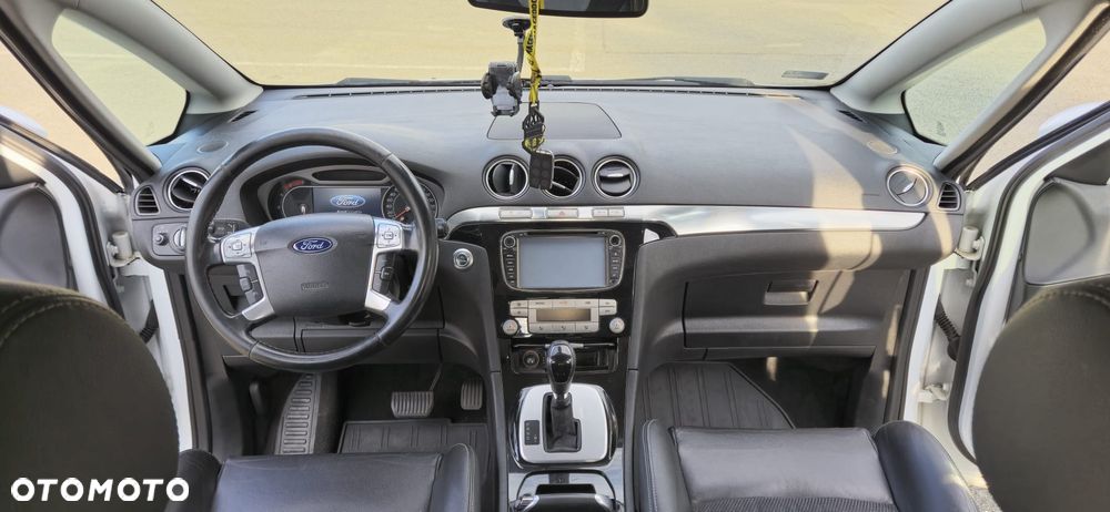 Ford S-Max - 4