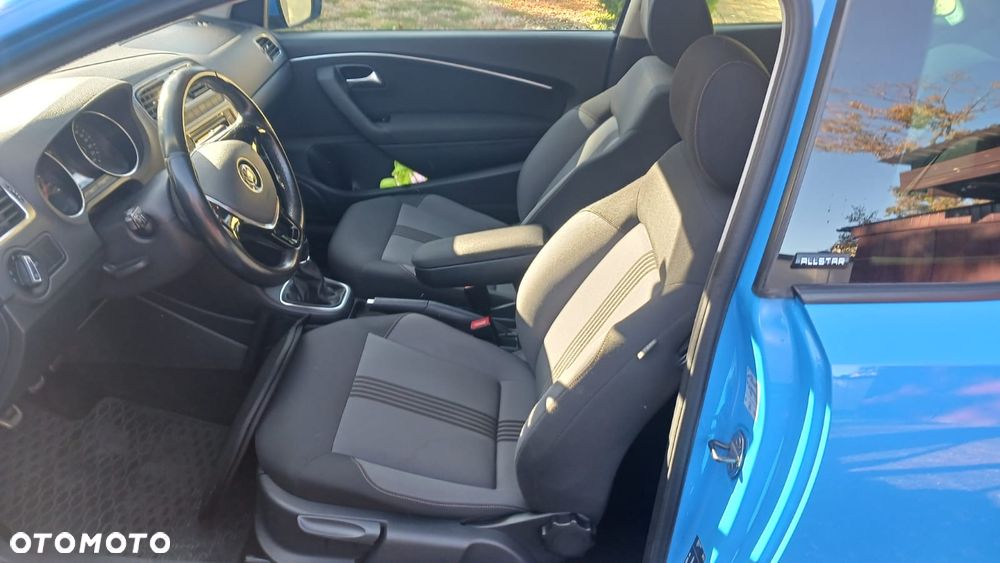 Volkswagen Polo - 13