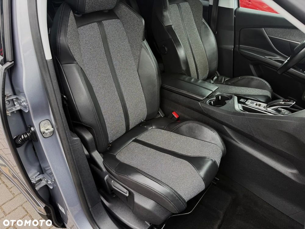 Peugeot 3008 BlueHDi 130 Stop & Start EAT8 Allure Business-Paket - 16