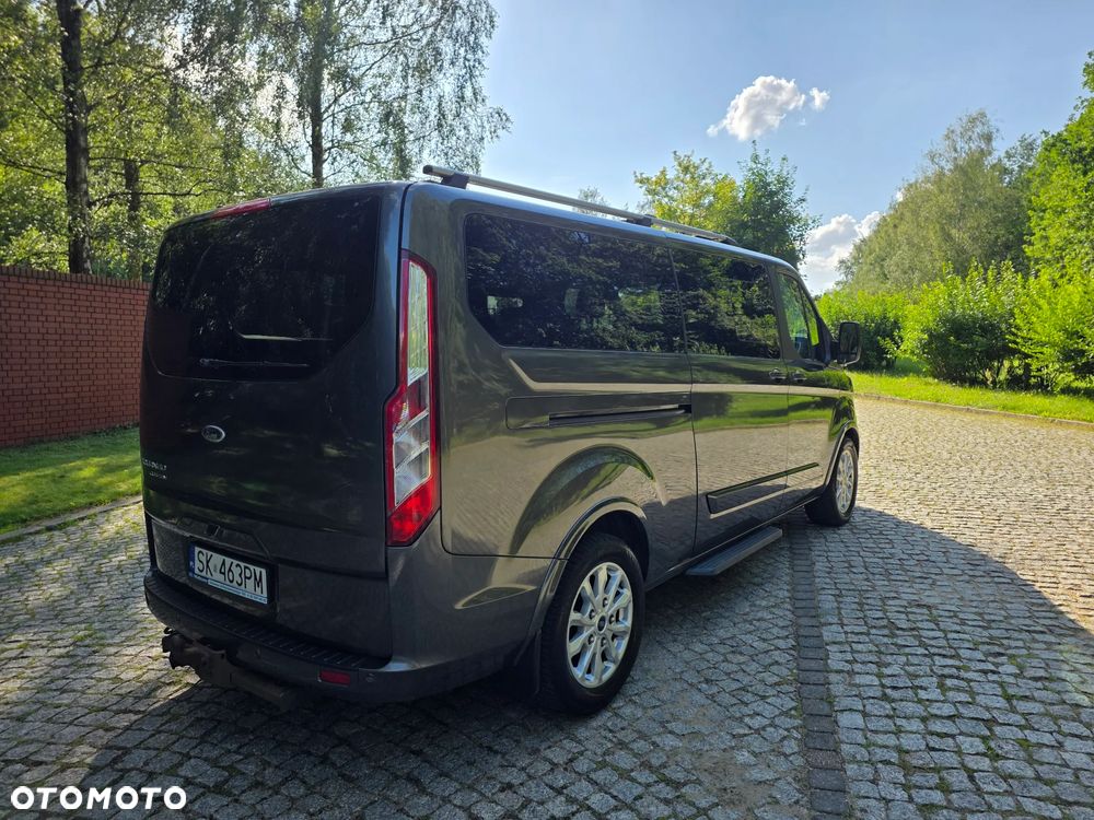 Ford Tourneo Custom - 5