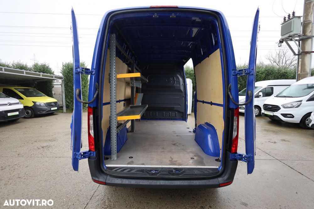 Mercedes-Benz Sprinter L2H2 - 13