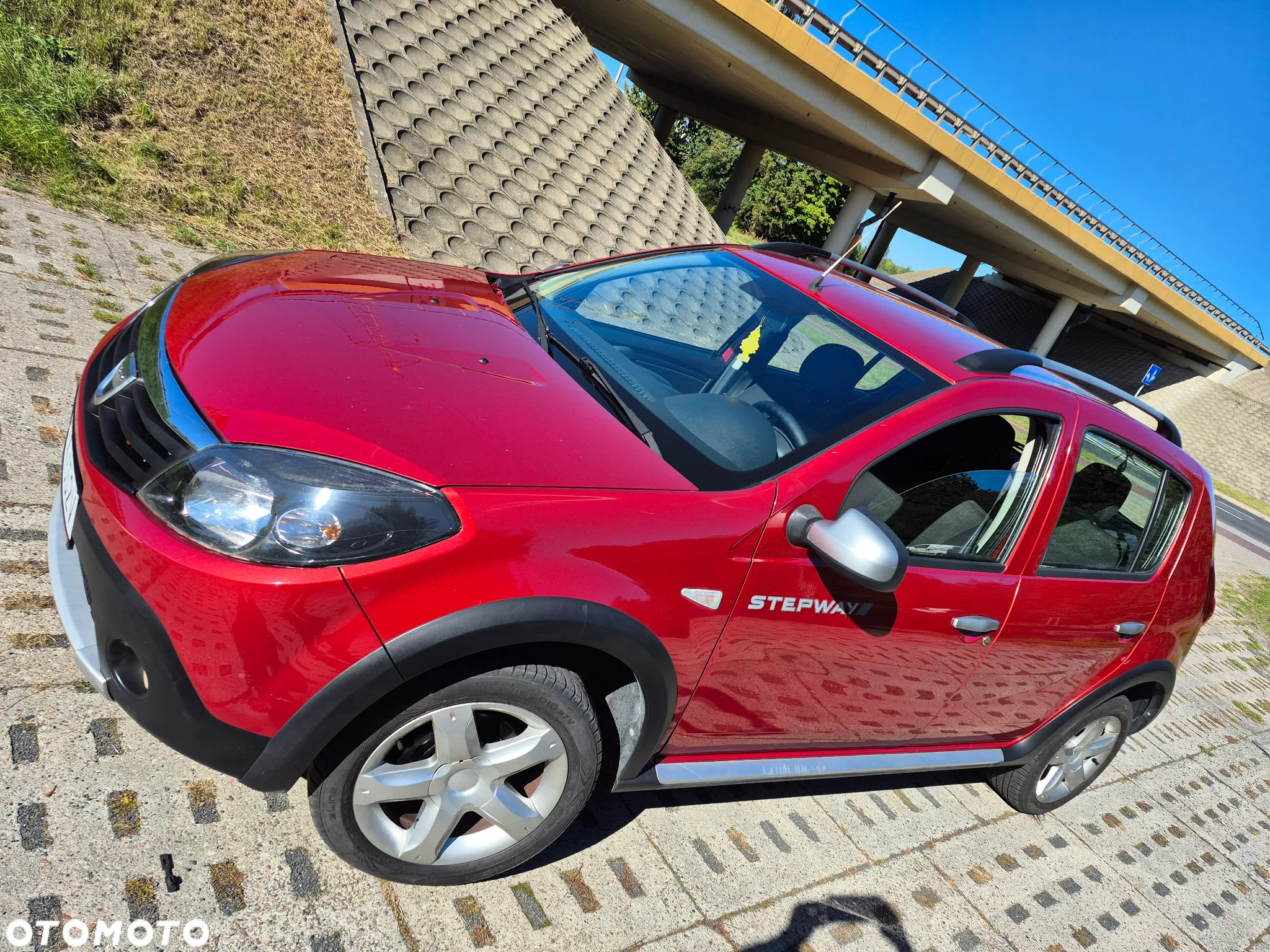 Dacia Sandero 1.6 MPI Stepway - 3