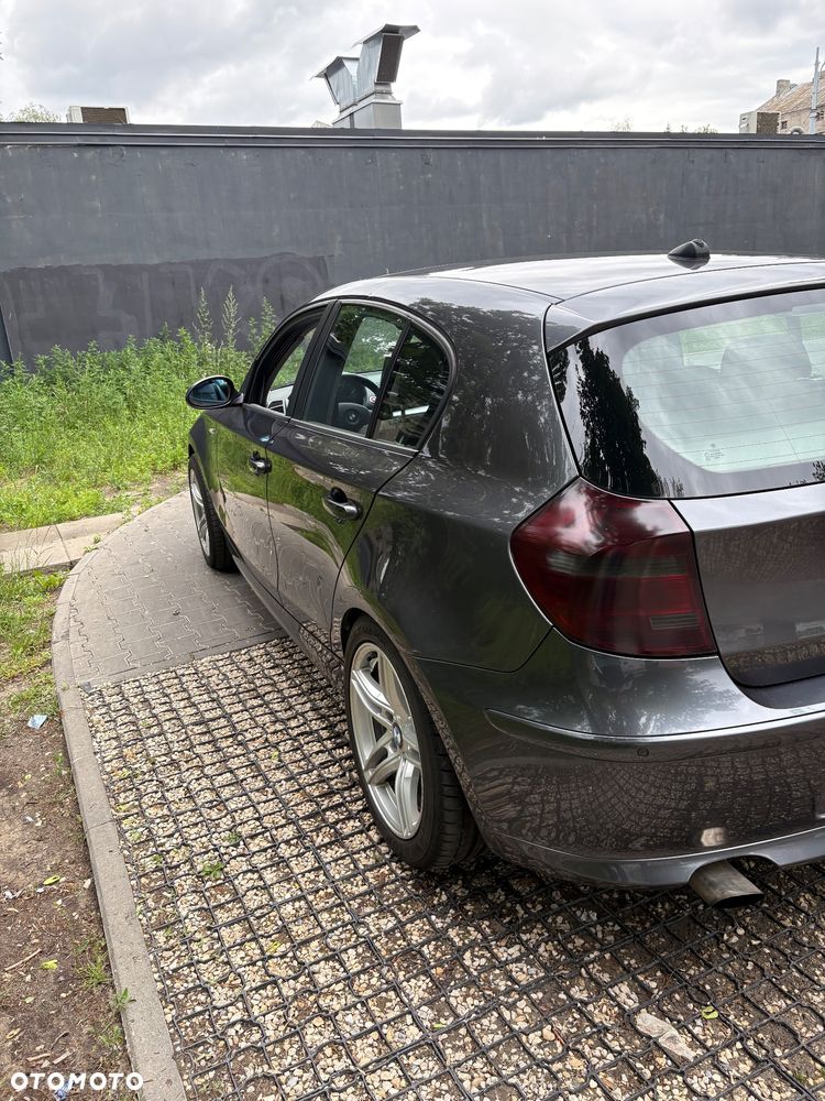 BMW Seria 1 118d - 4