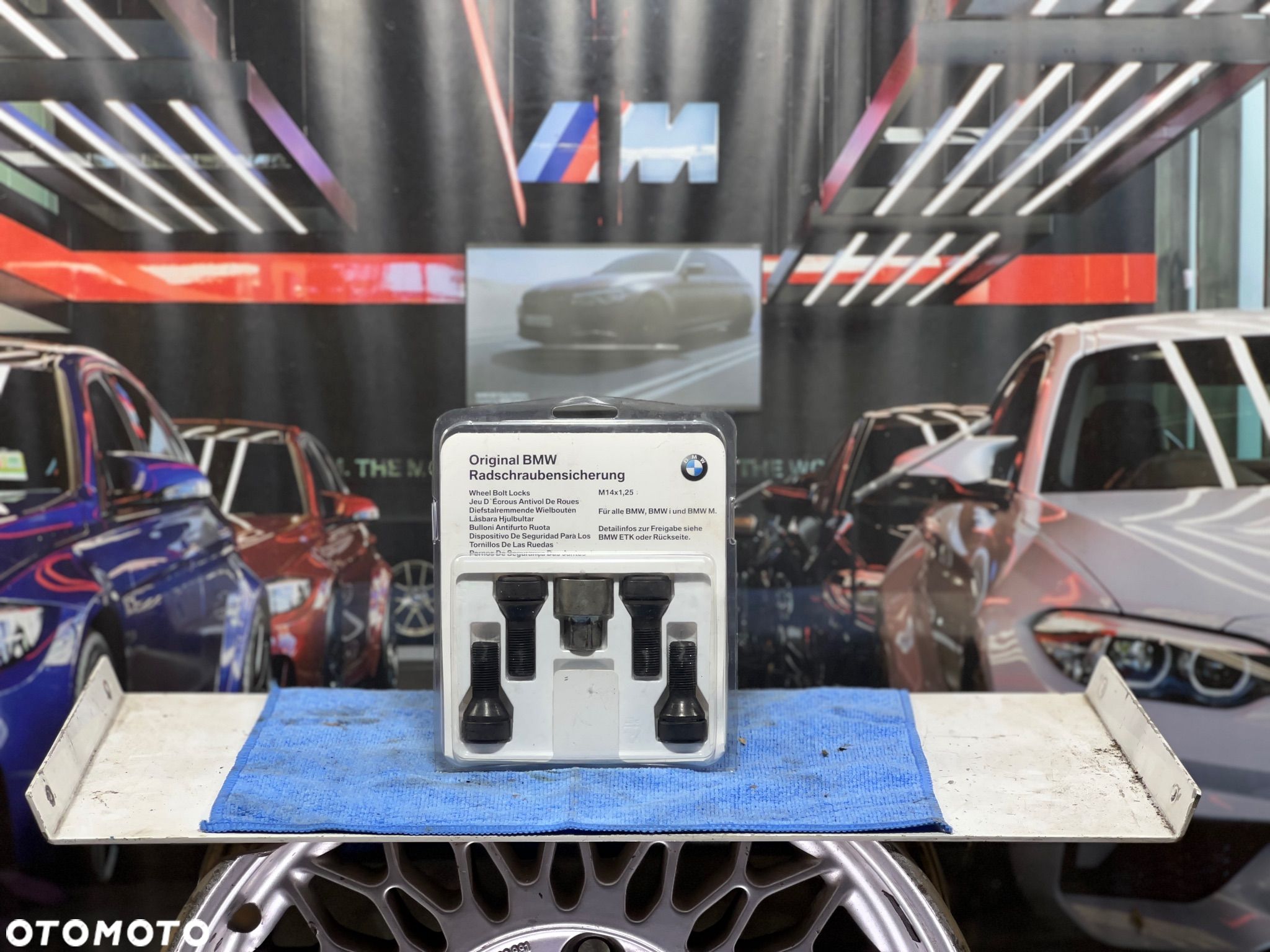 BMW E70 F01 F10 F15 F25 F30 F46 F48 G01 G12 G30  ŚRUBY ZABEZPIECZAJĄCE DO KÓŁ ZŁODZIEJKA  2453961 - 1