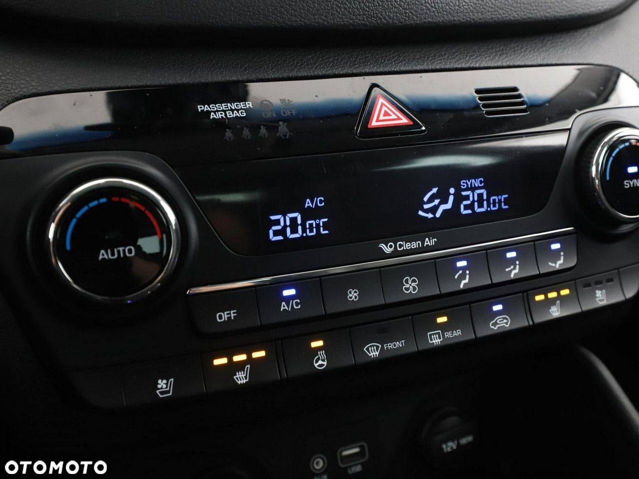 Hyundai Tucson 2.0 CRDi 4WD Automatik Premium - 26