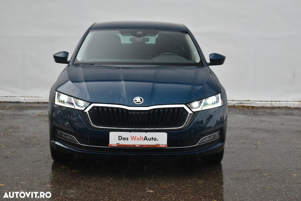 Skoda Octavia 2.0 TDI DSG 4X4 Style - 9