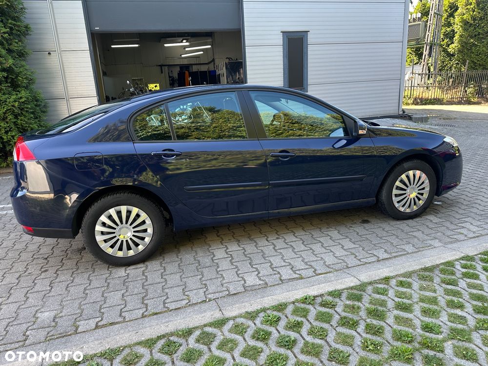 Renault Laguna 1.6 16V 110 Expression - 12