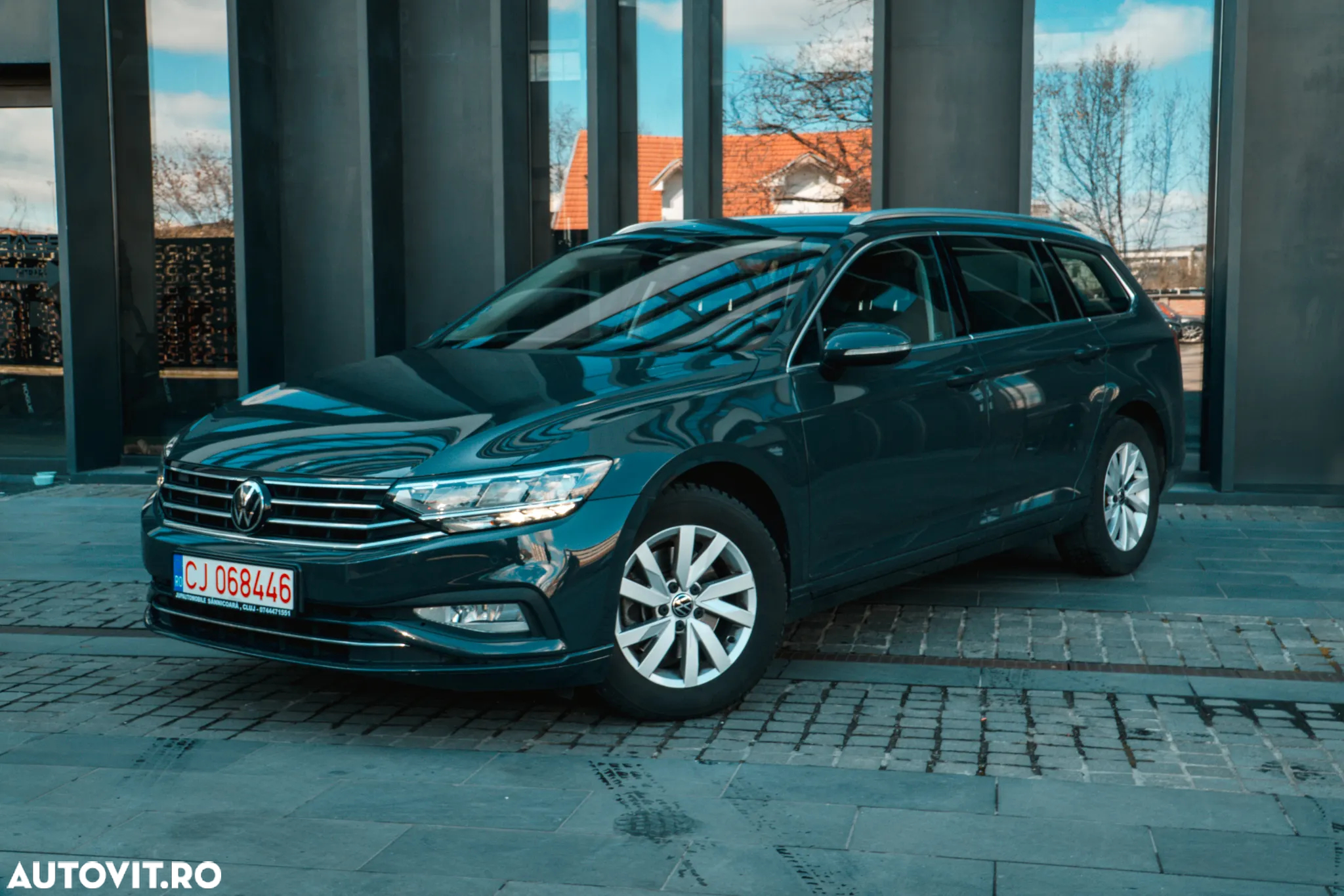 Volkswagen Passat Variant 1.5 TSI ACT OPF DSG Comfortline - 2