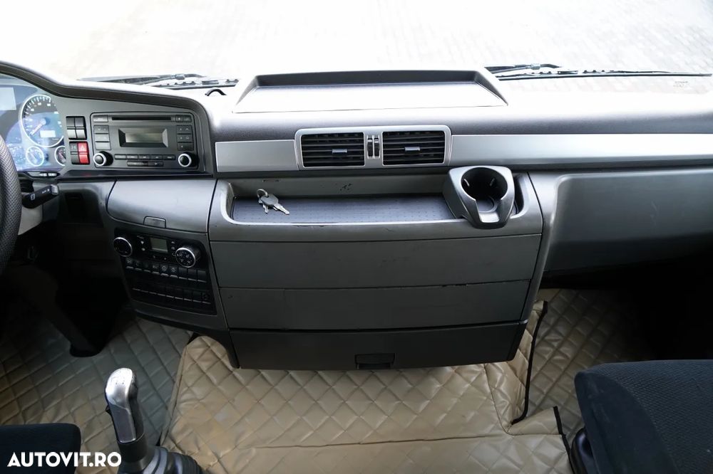 MAN TGX 18.440 / XLX / MEGA / MANUAL / PLATĂ JOSĂ - 32