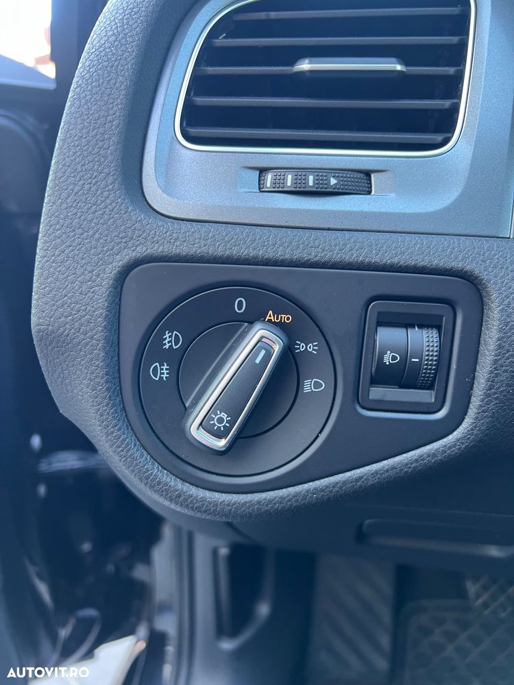 Volkswagen Golf 2.0 TDI BlueMotion Technology Allstar - 20