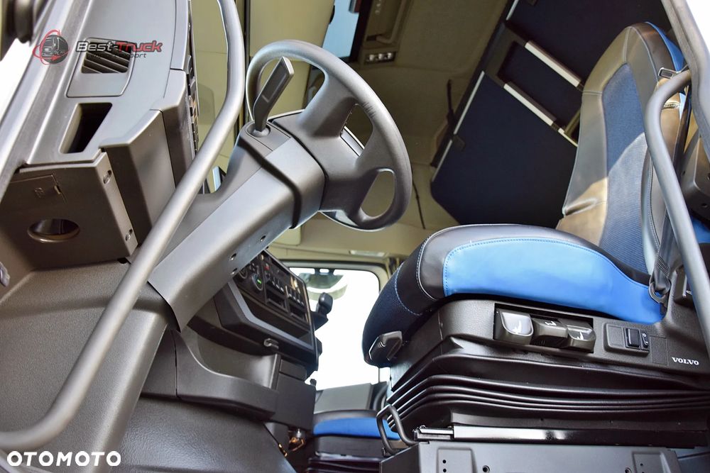 Volvo FH 500 XL |  FULL LED | I-PARK COOL |  ZBIORNIKI 1175 L |  I-SAVE  |  STANDARD - 27