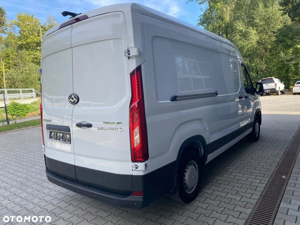 Maxus DELIVER 9 L2H2 - 14