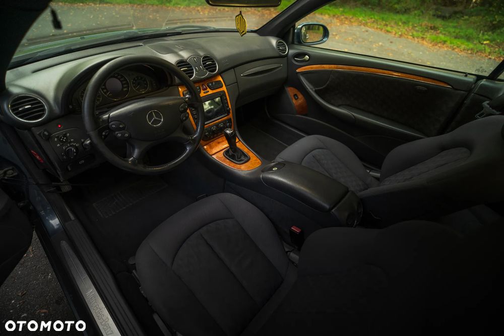 Mercedes-Benz CLK 240 Elegance - 20