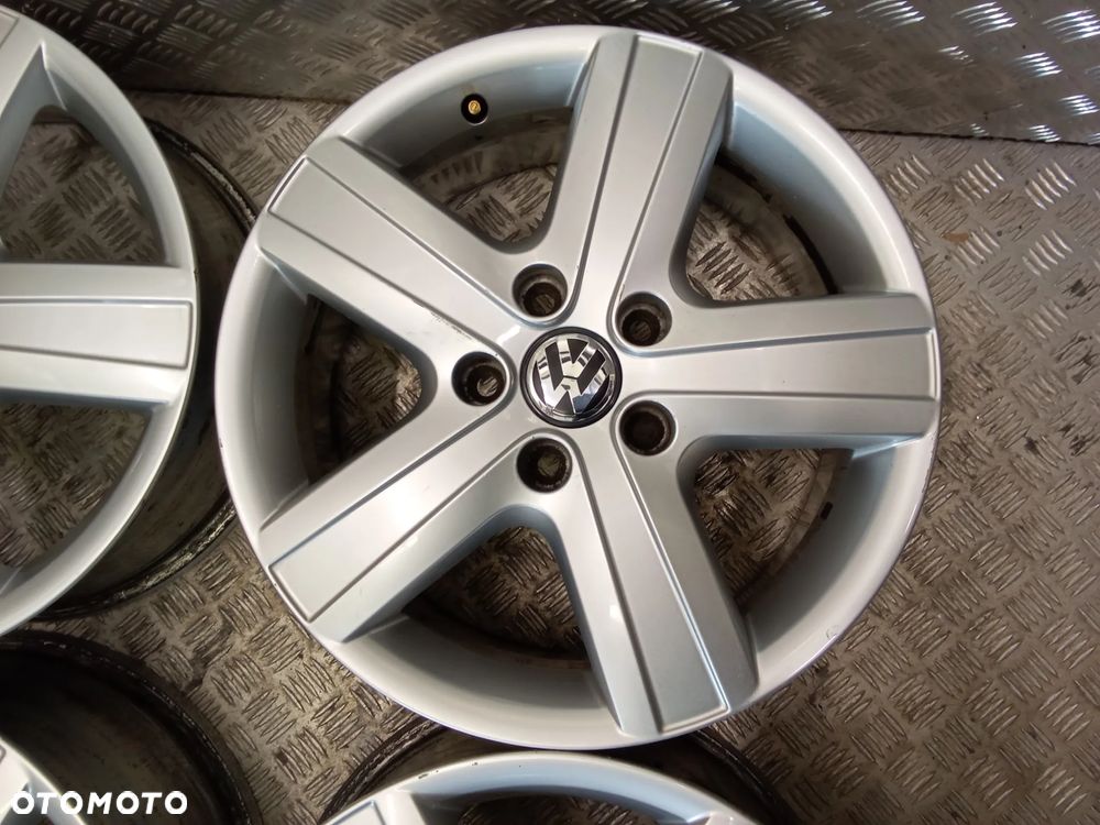 Felgi Vw Transporter T5 T6 Multivan 7Jx17 et55 5x120 - 3