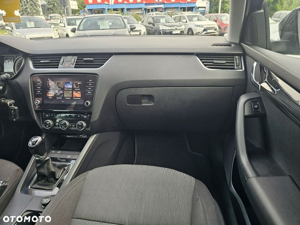 Skoda Octavia - 20