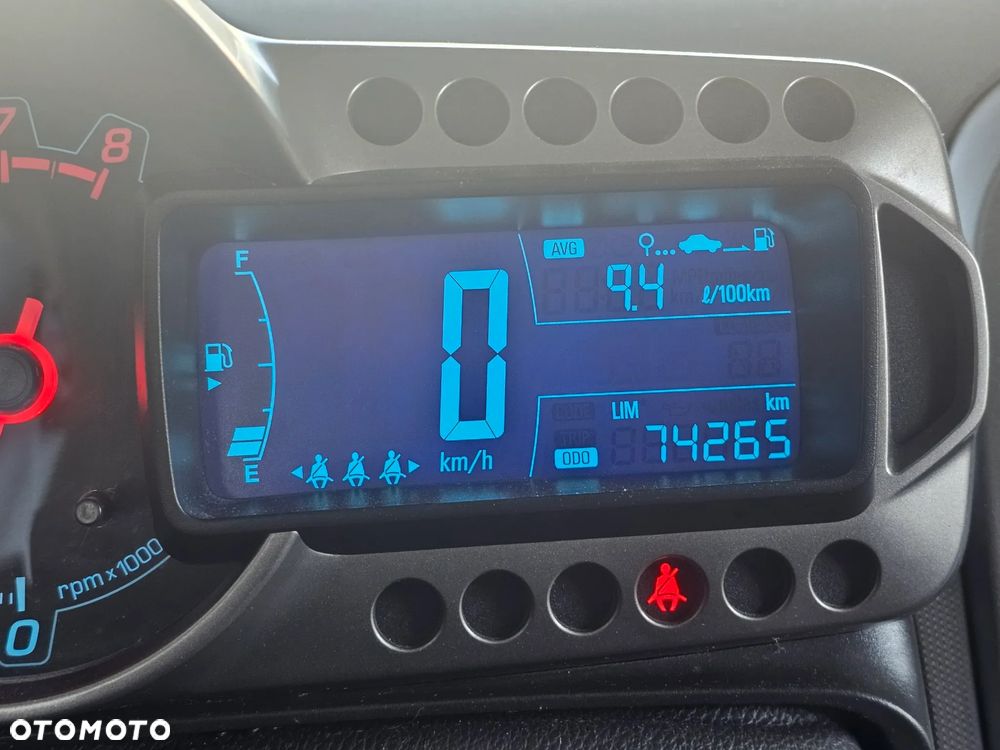 Chevrolet Aveo 1.4 16V LT - 14